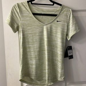 Womens nike tee
